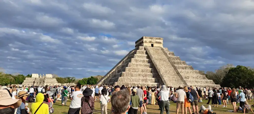 Large equinox crowd gathered in front of El Castillo at Chichen Itza